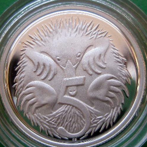 Using-A-Porcupine-To-Clean-Coins!